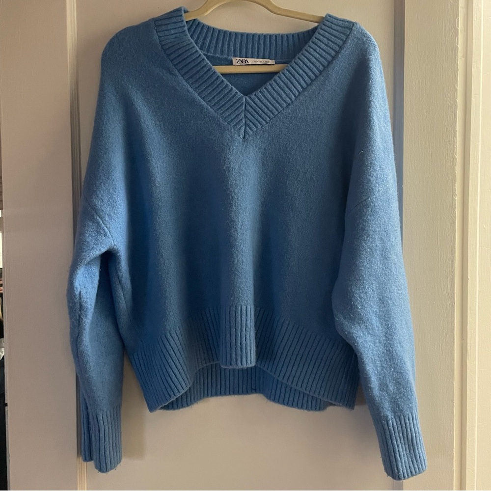 Zara Cozy Soft Blue V-Neck Pullover Oversized Sweater Small